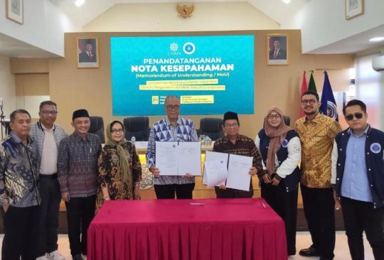 DePA-RI dan UNUSIA Tandatangani MoU Pendidikan Khusus Profesi Advokat